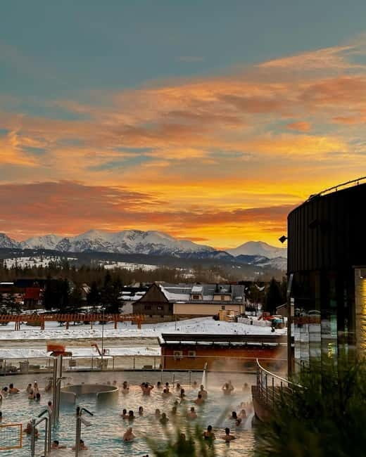 Chochoowskie Thermal Baths: Skip-the-Line Entry with Host - Dining and Refreshments