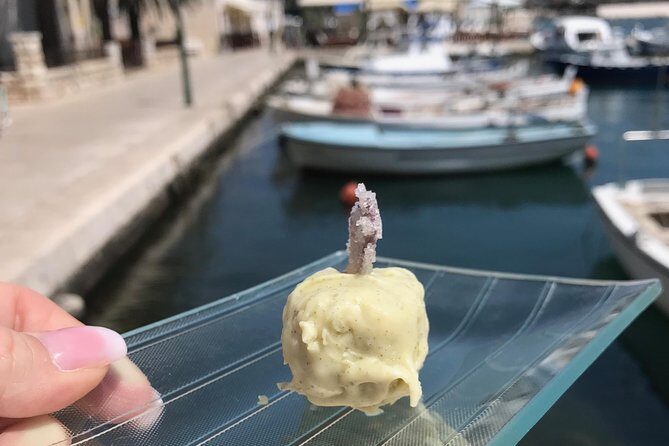 Chocolate and Wine Tasting Small Group Tour from Hvar - Practical Details