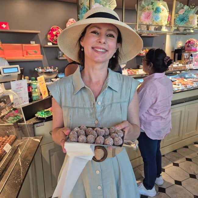 Chocolate, Art, and History walking tour of Zurich - FAQs