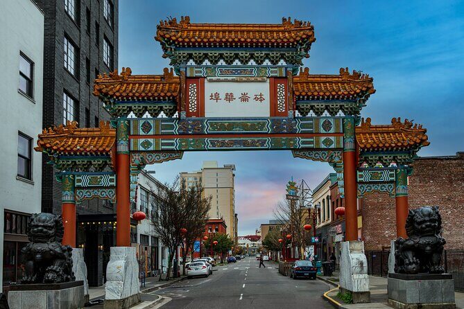Chocolate, Coffee, & Doughnuts: A Downtown Portland Walking Tour - Authentic Insights from Guides
