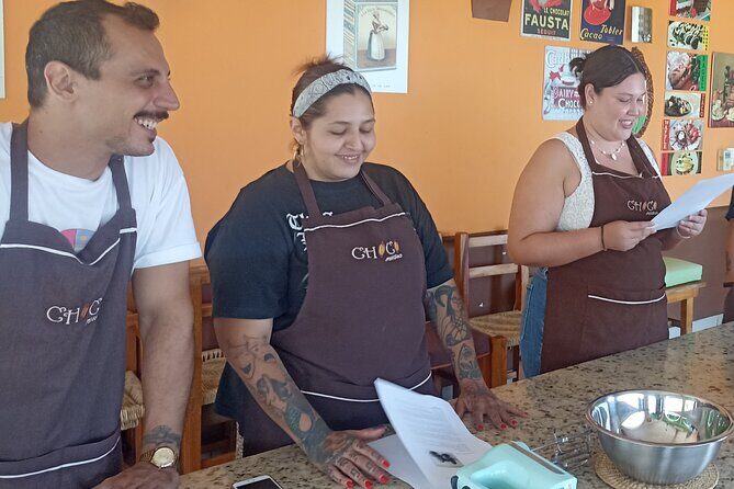 Chocolate Macarons Workshop in Puerto Vallarta - An In-Depth Look at the Chocolate Macarons Workshop
