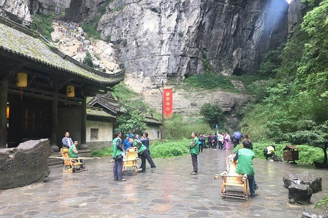Chongqing One Day Tour to Wulong Karst - A Detailed Look at the Wulong Karst Tour