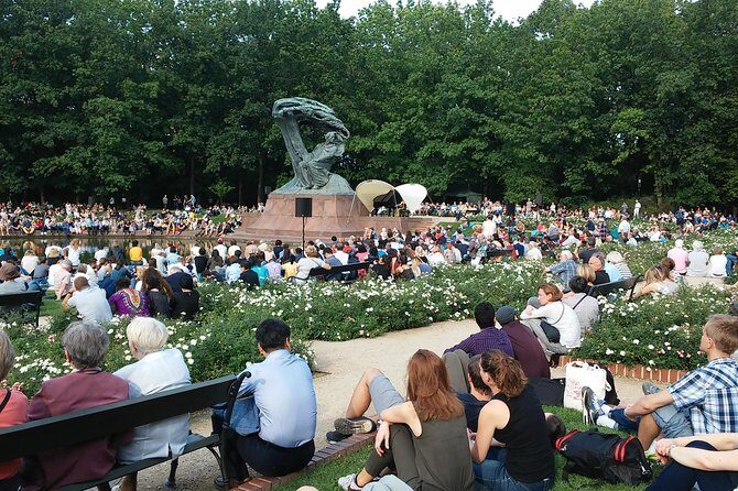 Chopins Warsaw - City tour in the footsteps of Frédéric Chopin - Exploring Chopin’s Warsaw: A Deep Dive into the Itinerary