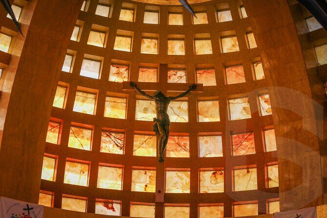 Christ the King, Traveling Mummies VS El Santo and Catrinas - An In-Depth Look at the Tour Experience