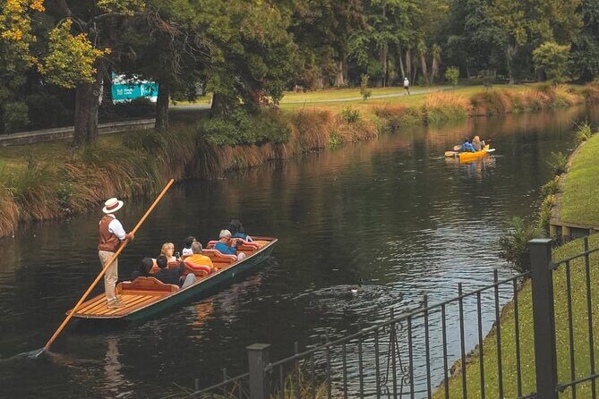 Christchurch City Full Day Tour - The Transportation Experience