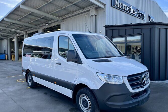 Christchurch International Airport To/From City Center Transfer - Seamless Airport Arrival and Departure Experience