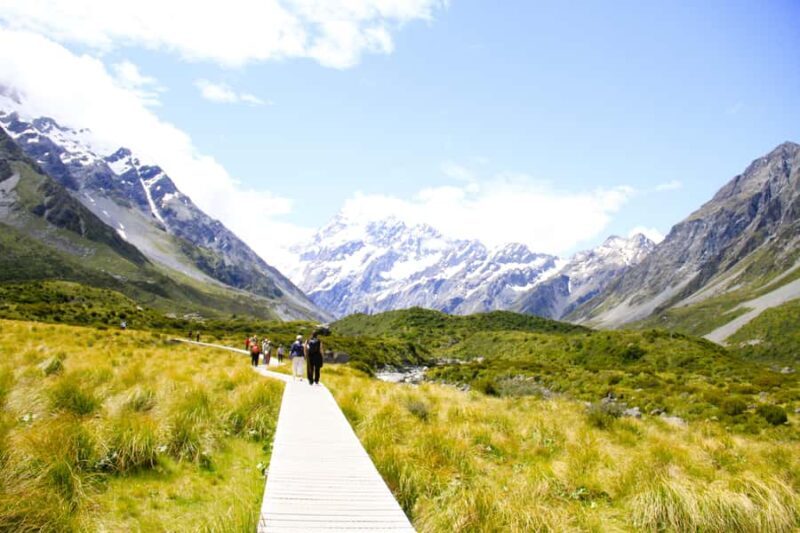 Christchurch: Lake Tekapo Stargazing & Mount Cook 2-Day Tour - Who Should Consider This Tour?