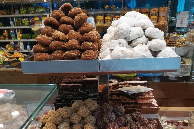 Christmas food and walking tour in Athens - Exploring Athens Through Its Christmas Flavors