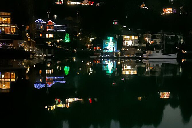 Christmas Lighted Boat Cruise in Gig Harbor - The Itinerary in Detail