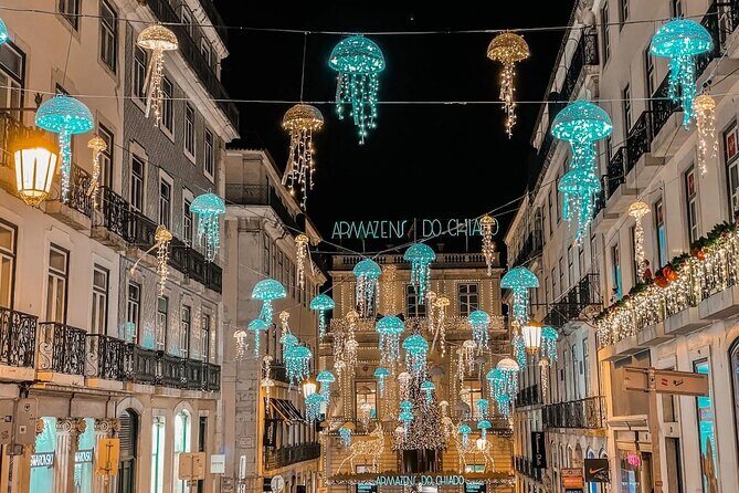 Christmas Lights Tour of Lisbon in Private Eco Tuk Tuk - A Closer Look at the Tour Experience