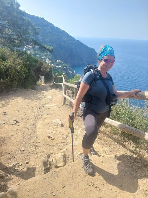 Cinque Terre from Riomaggiore to Manarola and vineyards - Who Is This Tour Best For?