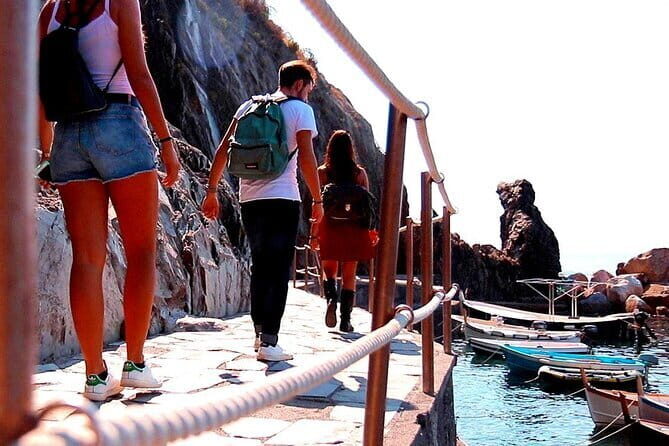 Cinque Terre Premium day trip with local guide from Florence - The Experience in Detail