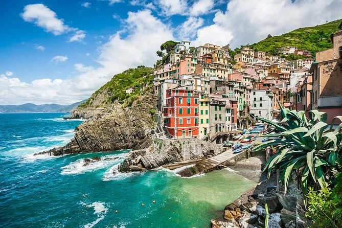 Cinque Terre Small Group Tour from Viareggio-Forte dei Marmi - FAQs