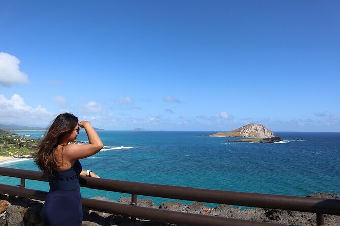 Circle Island Tour with Snorkeling & Turtles - FAQs