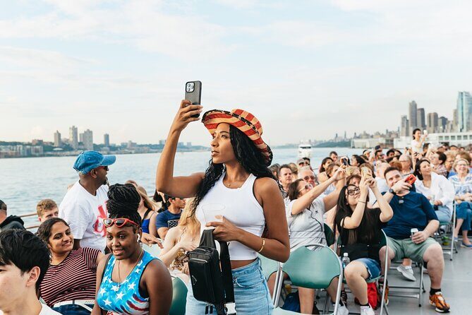 Circle Line: 4th of July All-Inclusive Fireworks Cruise - A Closer Look at the Experience