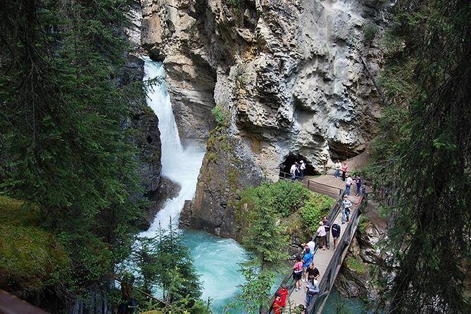 Circle West - Canadian Rockies Round Trip Bus Tour From Vancouver - FAQ