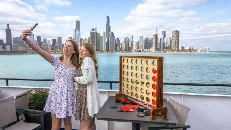 City Cruises Chicago: Lake Michigan Lunch or Dinner Cruise - The Itinerary and Experience