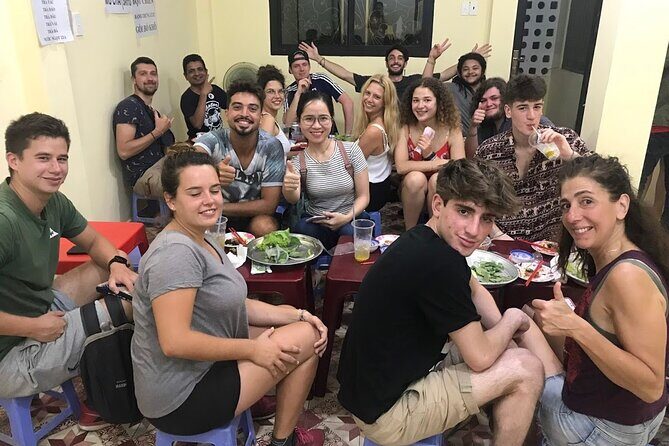 City explore combined with Food taste, Private tour on motorbike - FAQ