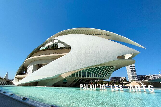 City of Arts and Sciences Bike Tour - The Itinerary in Detail