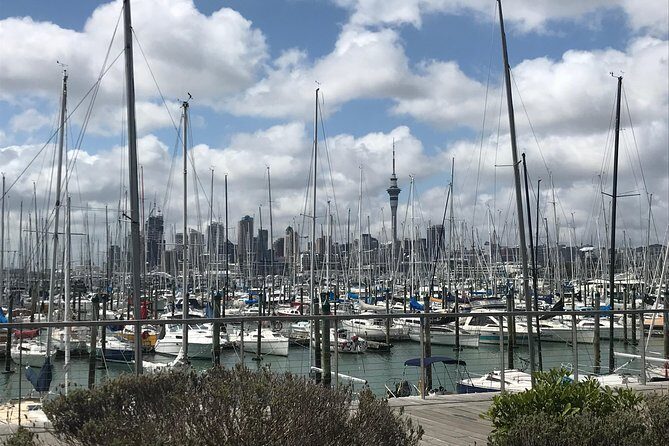"City of Sails" highlights - private tour with German tour guide - Key Points