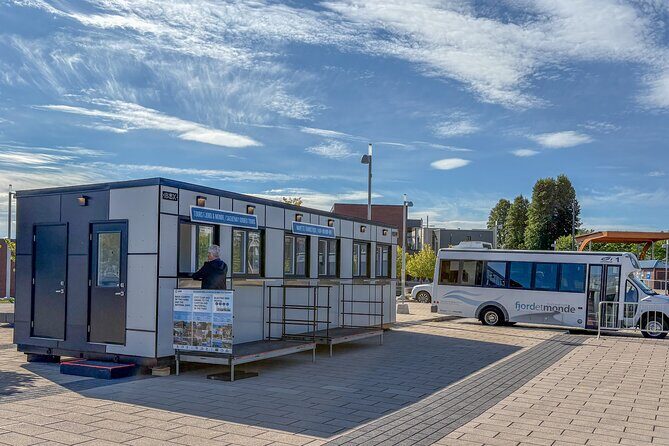 City tour and hiking to the Canyon and Waterfall in the Park - What the Tour Offers: A Deep Dive Into the Itinerary