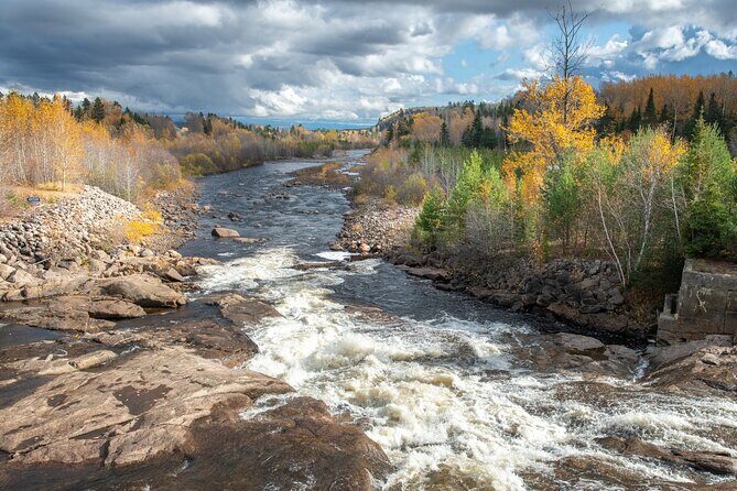 City tour and hiking to the Canyon and Waterfall in the Park - Practical Details: Transportation, Timing, and Group Size