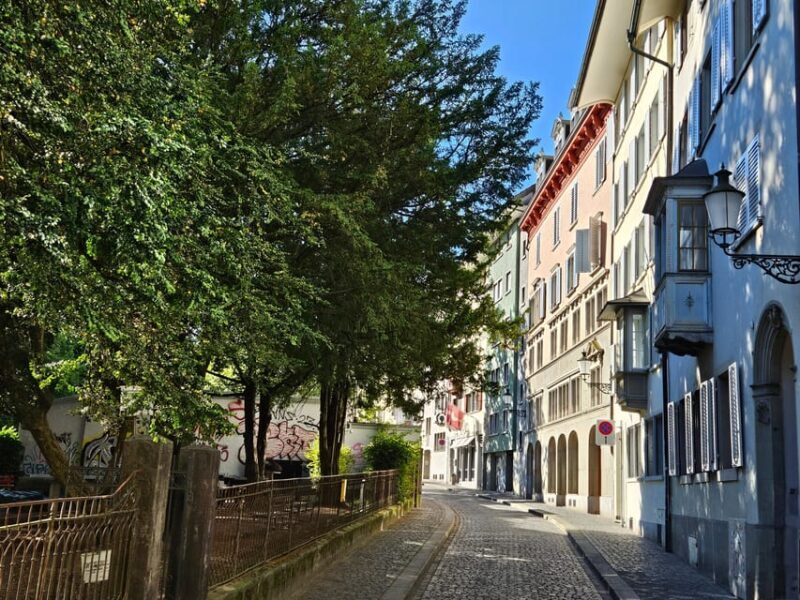 City tour historic old town Zurich - An In-Depth Look at What You Can Expect