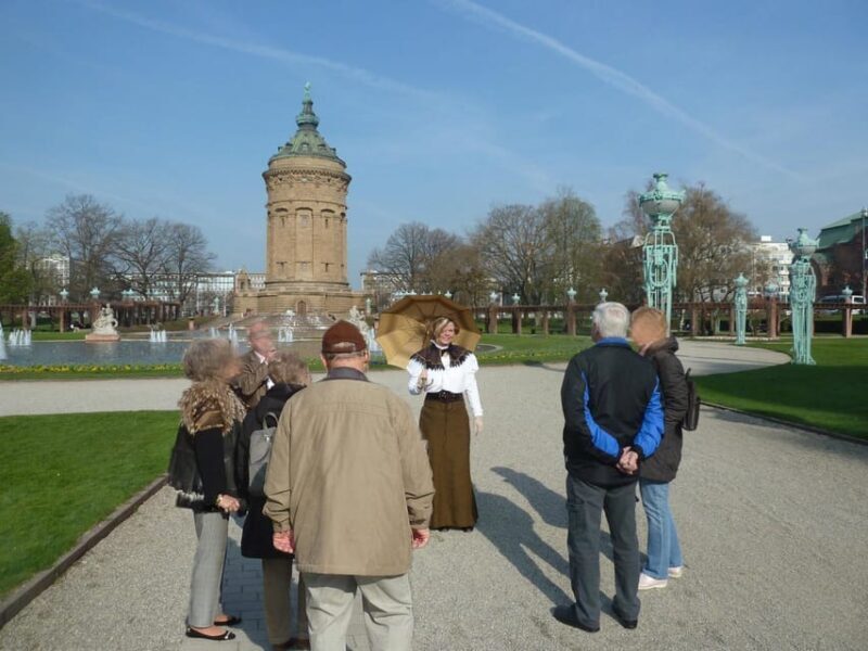 City tour Mannheim: With Bertha Benz through the city of inventors - costume tour - A Closer Look at the Mannheim Costume Tour with Bertha Benz