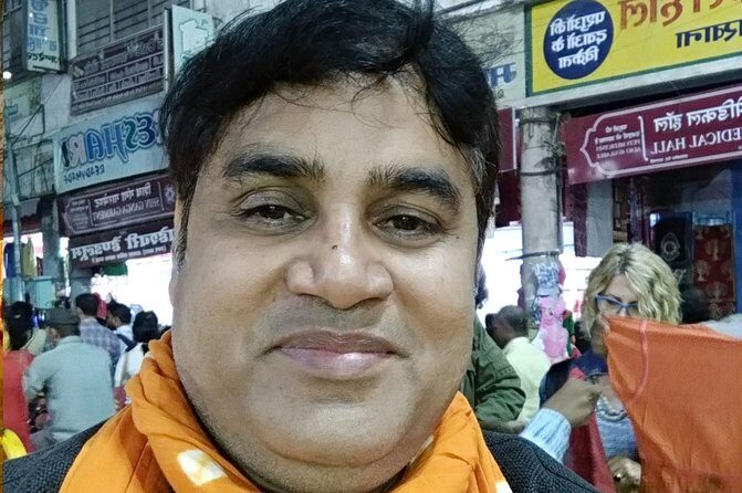 City tour of varanasi with official tour guide - Key Points