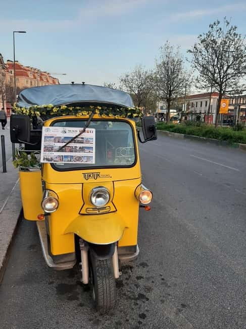 City tour, old downtown sightseeing in Lisbon, - Key Points