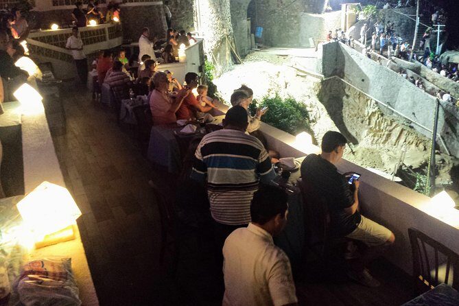 City Tour & Sunset High Cliff Divers by Night w/Different Choices - The Sum Up