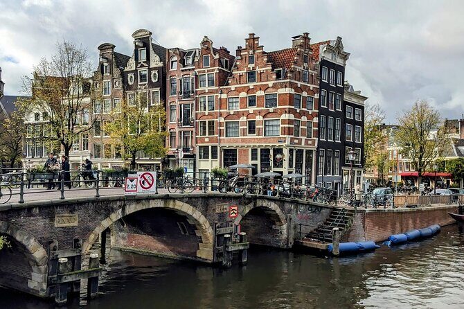 City walking experience in Amsterdam with a local - A Deep Dive into the Amsterdam Walking Tour