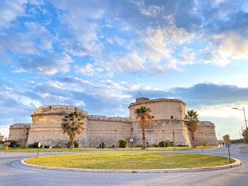 Civitavecchia: Guided Bike Tour with Coffee and Gelato - Authentic Food and Refreshment Breaks