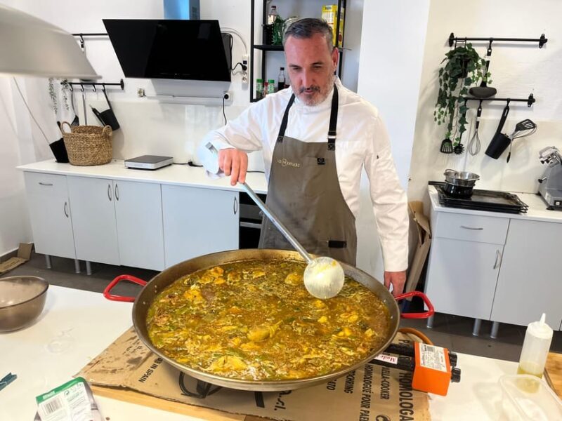 Class of Valencian Paella with welcome drinks and tapas - The Experience Provider and Setting