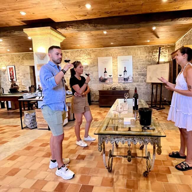 Classic Car private tour : Half day Pomerol & Saint-Émilion - A Closer Look at the Experience