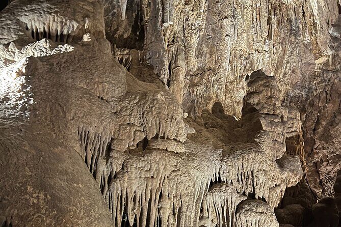 Classic Cave Tour at Colossal Cave - The Formations and Wildlife