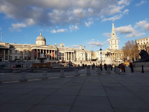 Classic London Tour in a Private Vehicle - FAQs