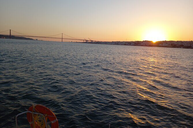 Classic Yacht Sunset group tour in Lisbon with welcome drink - Practical Tips for Your Sunset Yacht Tour