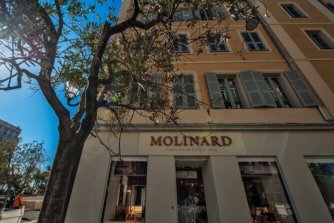 Classical Perfume Workshop in Nice - Authenticity and Real Guest Insights