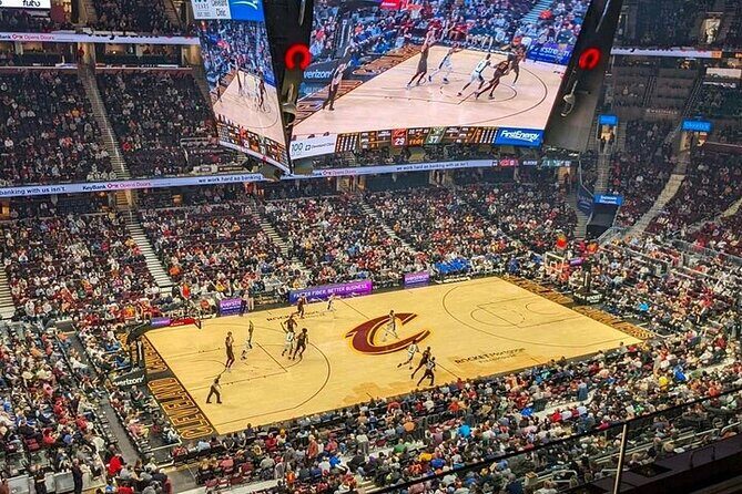 Cleveland Cavaliers Basketball Game at Rocket Arena - An In-Depth Look at the Cleveland Cavaliers Game Tour