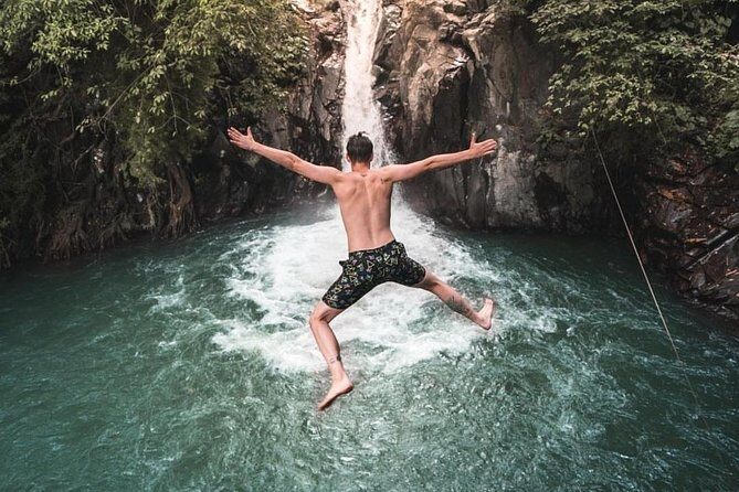 Cliff Jumping and Sliding at Aling Aling Waterfall - The Value of This Experience