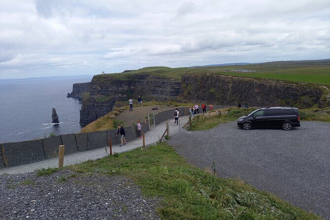 Cliffs of Moher and Bunratty Castle Private Day Tour from Dublin - Considerations and Practical Tips