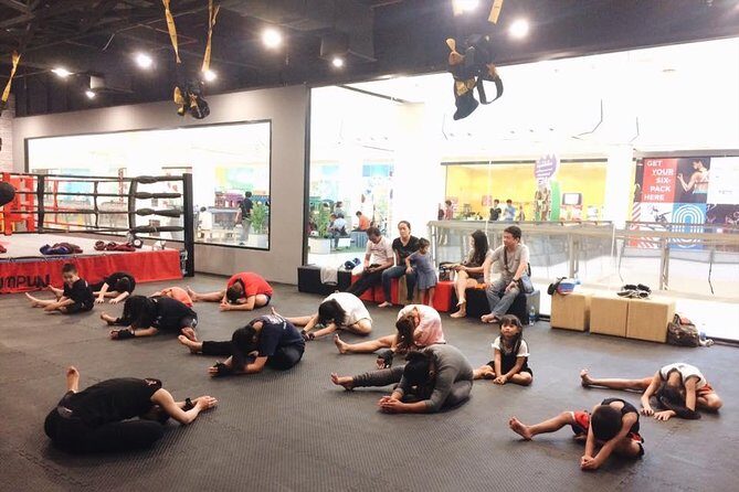 Climax Muay Thai Group Training @Gumpun, Khon Kaen - The Trainers and the Learning Environment