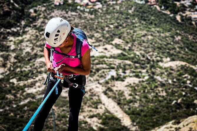 Climbing and Rappel for Beginners in Peña de Bernal Queretaro - Who Should Consider This Experience?