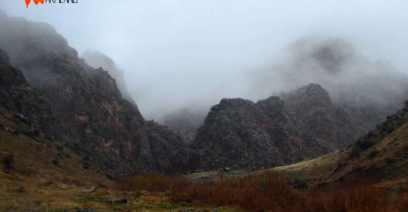 Climbing mount Tezhkar and hike in Hell Canyon - The Experience: From Mountain Summit to Canyon Depths