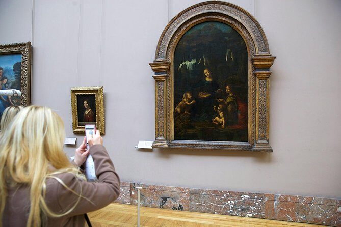 Closing Time at the Louvre: The Mona Lisa at her Most Peaceful - FAQ