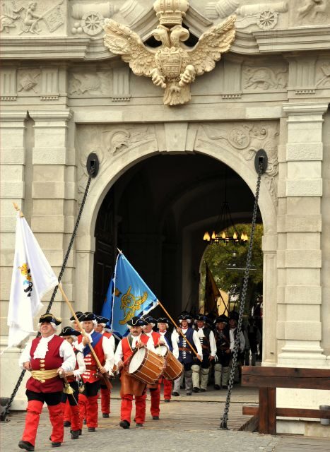 Cluj-Napoca: Turda Salt Mine & Alba Carolina Fortress Tour - FAQ