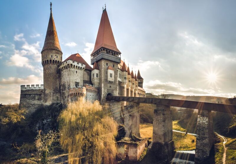 Cluj: Turda Salt Mine, Corvin Castle, Alba Carolina Tour - Key Points