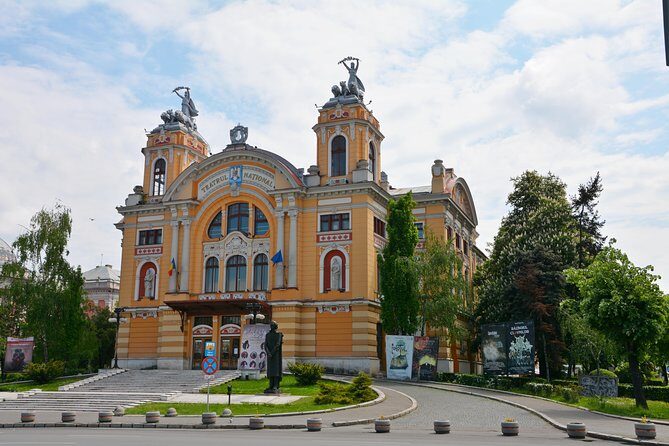 Cluj - walking city tour - A Walk Through Cluj-Napoca: What to Expect
