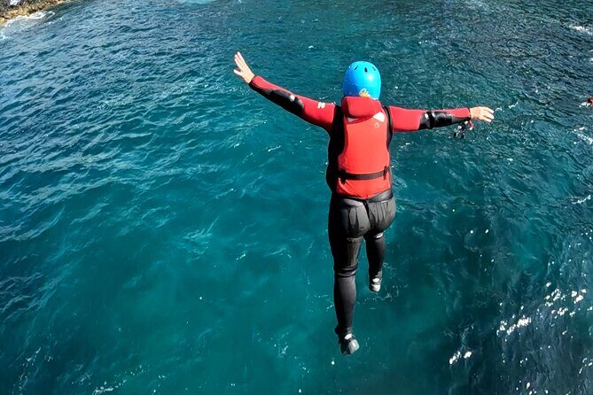 Coasteering in Caloura (Sao Miguel - Azores) - In The Sum Up